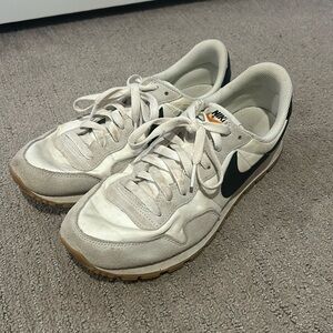 Nike air pegasus 83 mens size 9